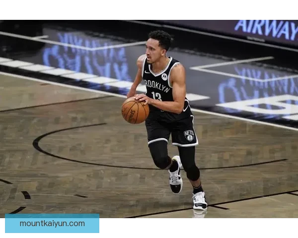 英超孔萨状态回暖，近期表现稳健备受关注